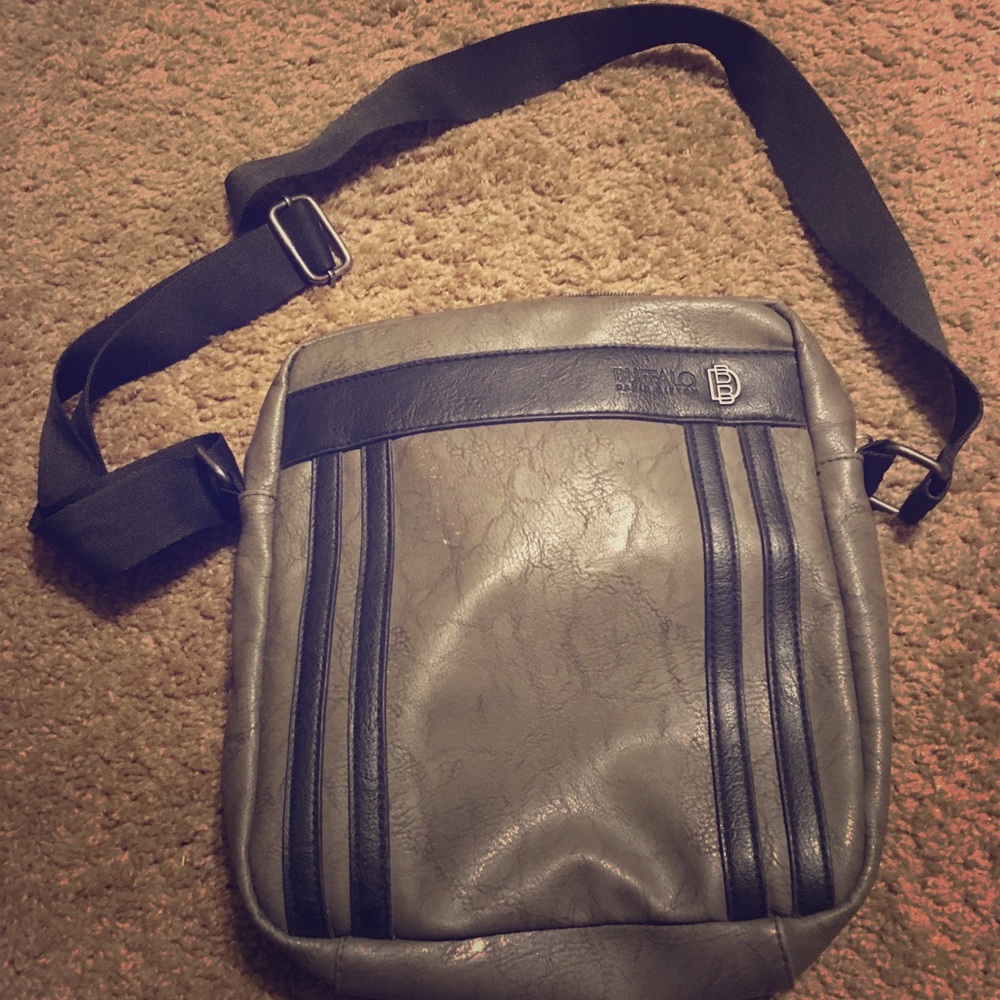 David Buffalo CrossBody Faux Leather Mesenger Bag